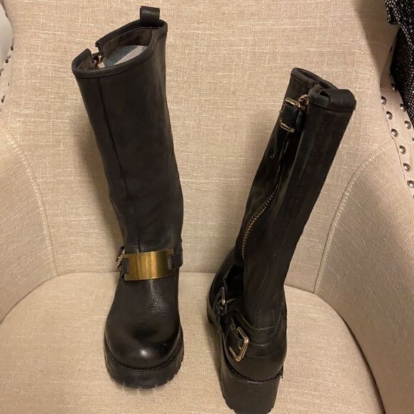 Knee boots - Picture 4 of 8